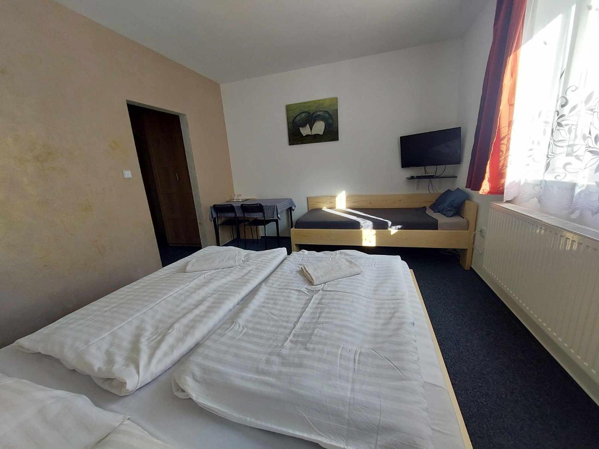 U Vesele Lisky Hotel Hutisko Екстериор снимка