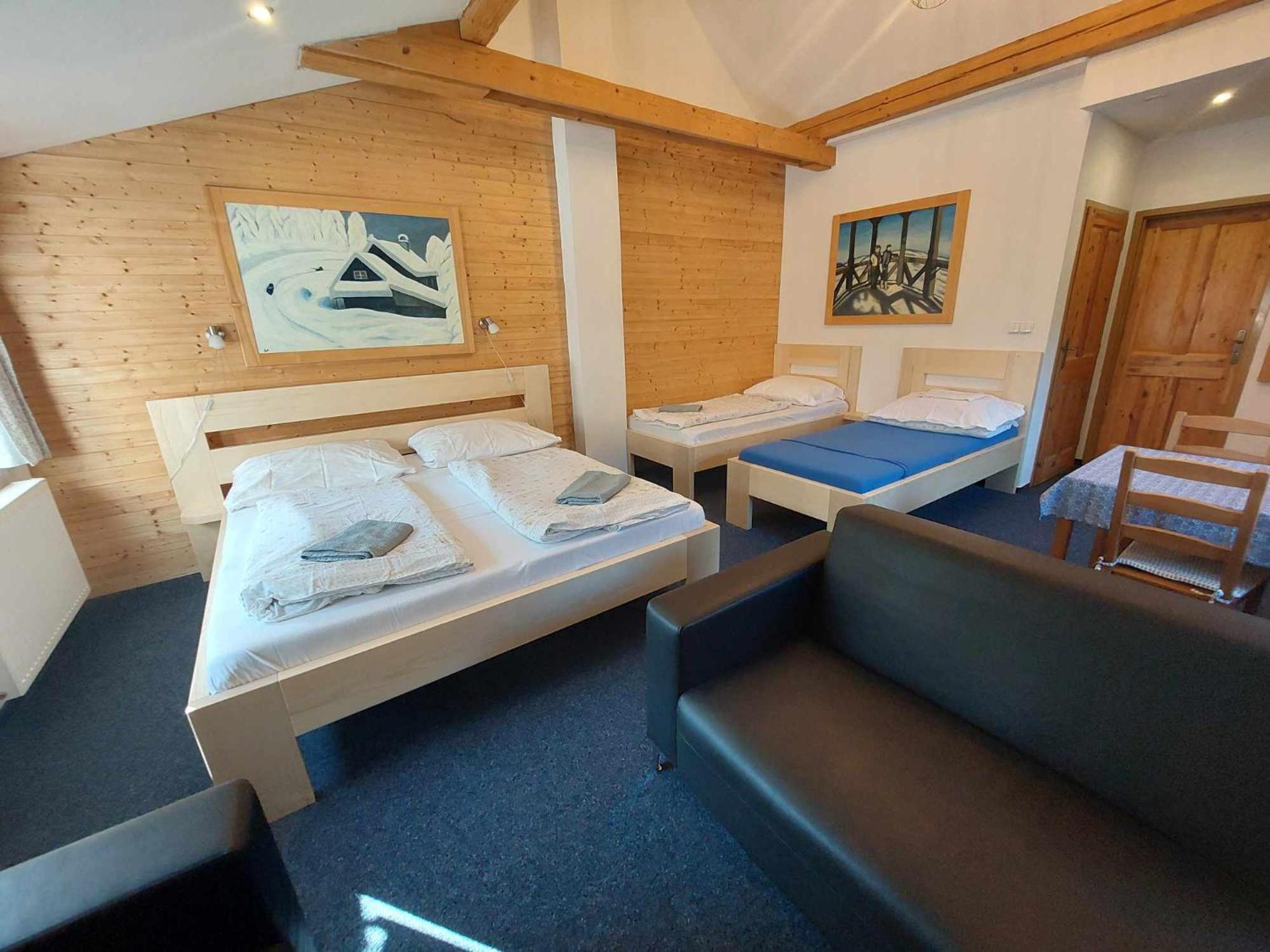 U Vesele Lisky Hotel Hutisko Екстериор снимка