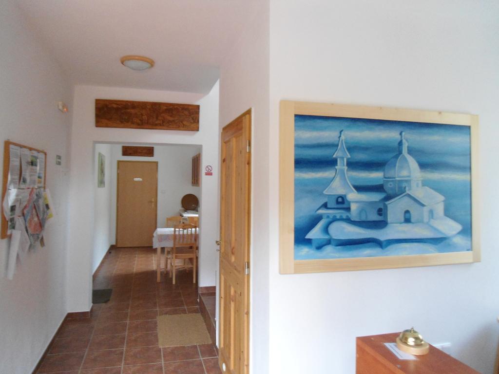 U Vesele Lisky Hotel Hutisko Екстериор снимка